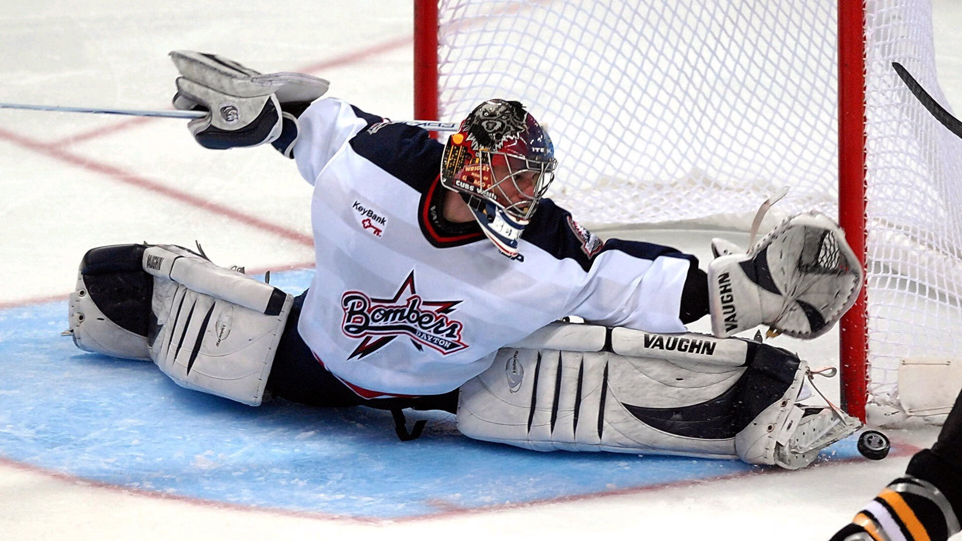 巴萨速胜乌克兰，奥纳纳稳定输出不掉线，一场战术与意志的双重胜利